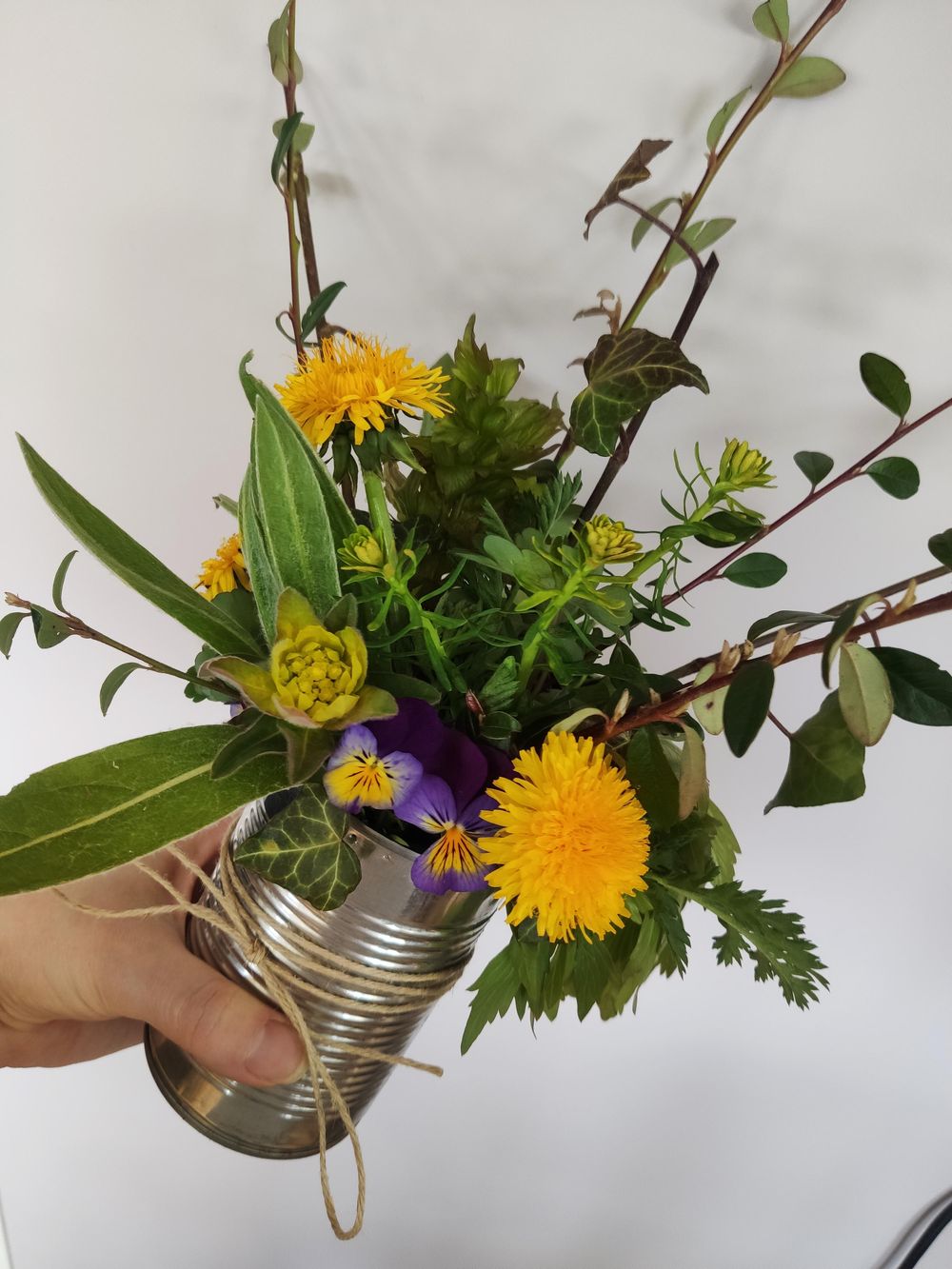 Spring arrangement - image 3 - student project