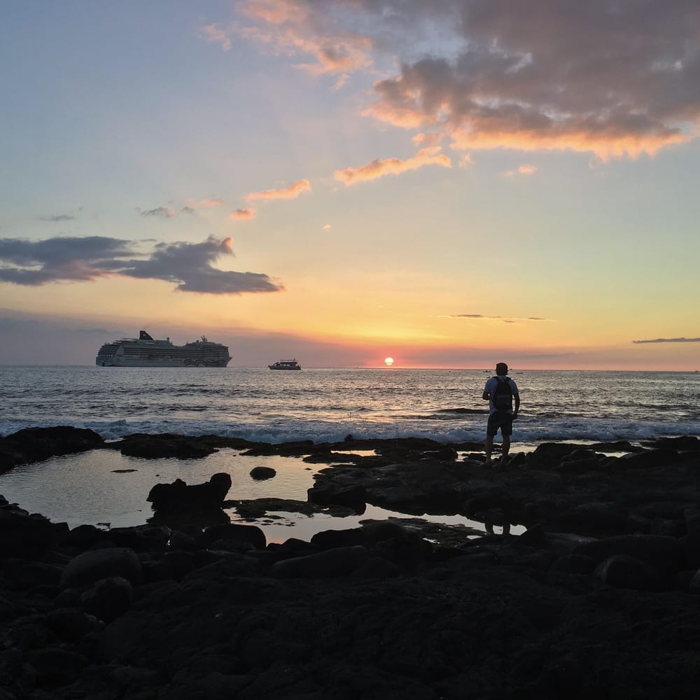 Hawaiian Sunset - image 2 - student project