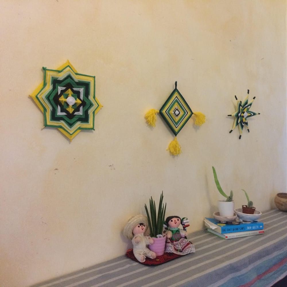 Ojo de Dios: Weave a spiritual piece to your home - image 2 - student project