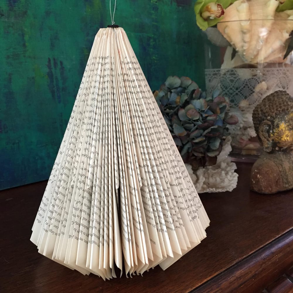 Here is a tree ornament - image 1 - student project
