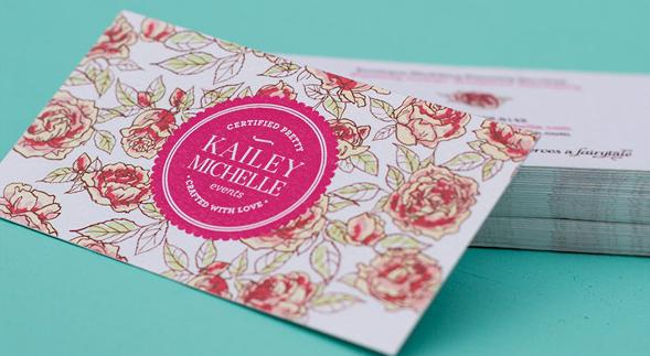 Business card for a fashion illustrator - image 3 - student project