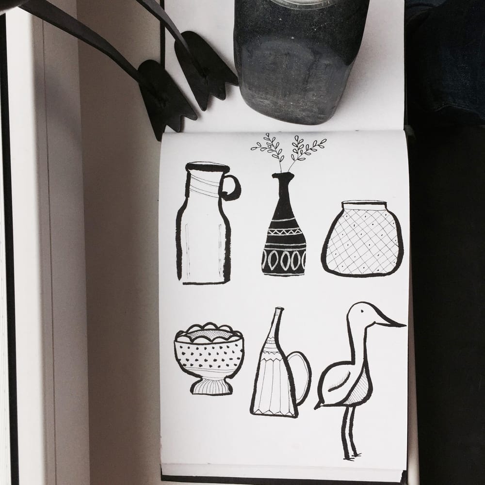vases and heron monochrome - image 1 - student project