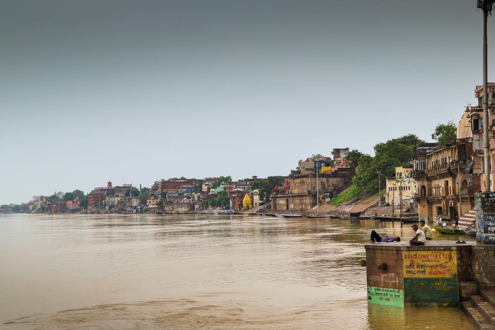 Chillin' in India (Benares/Varanasi) - image 3 - student project