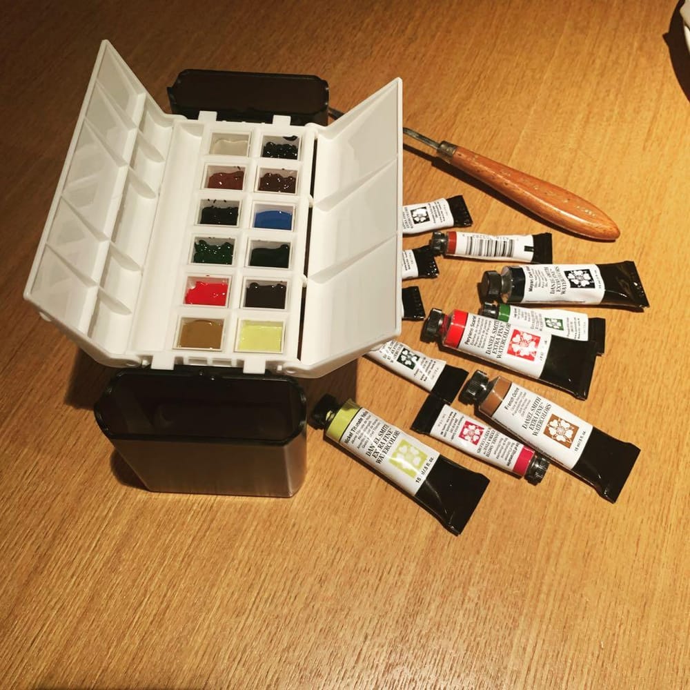 Granulating James Smith portable palette - image 2 - student project