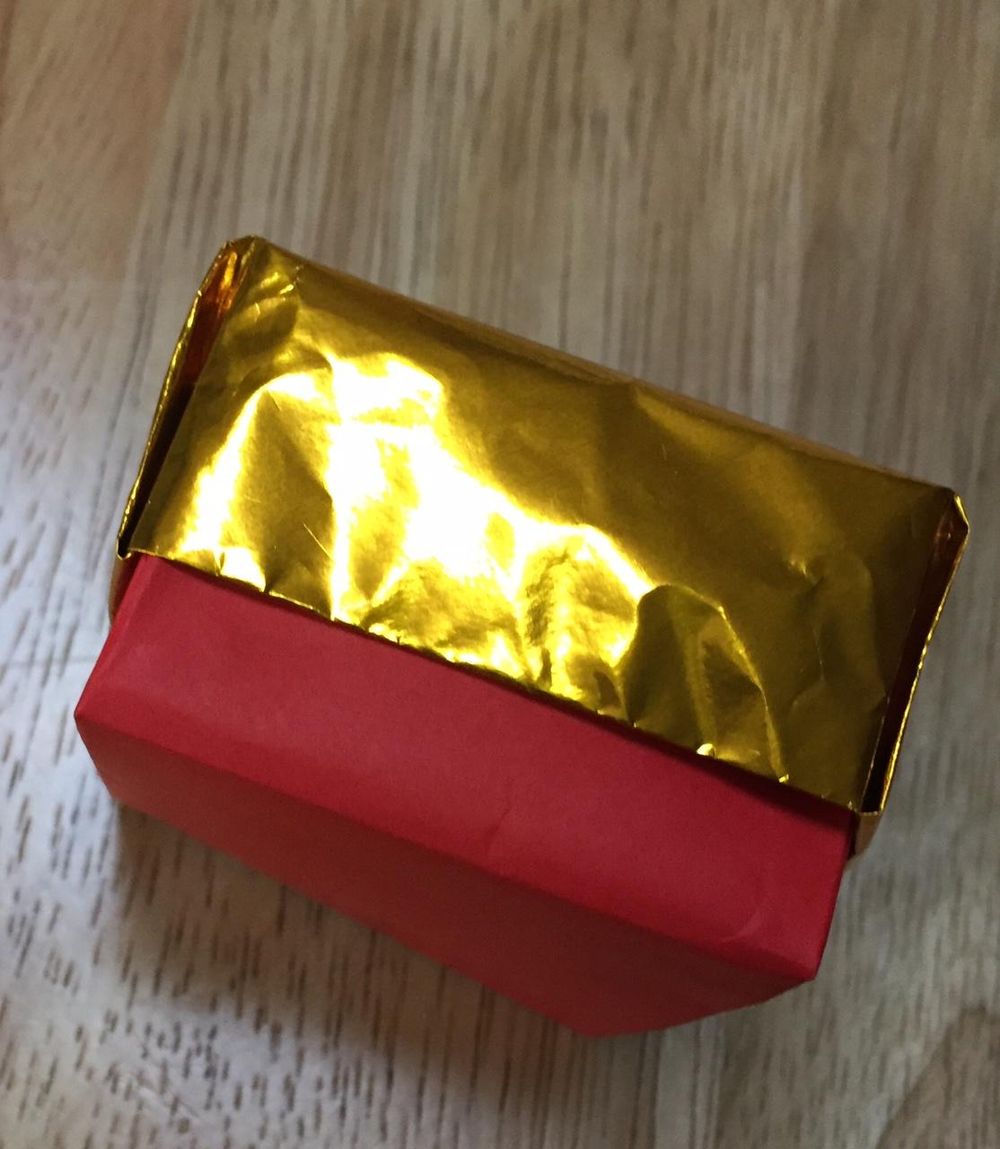 Gift Box - image 2 - student project