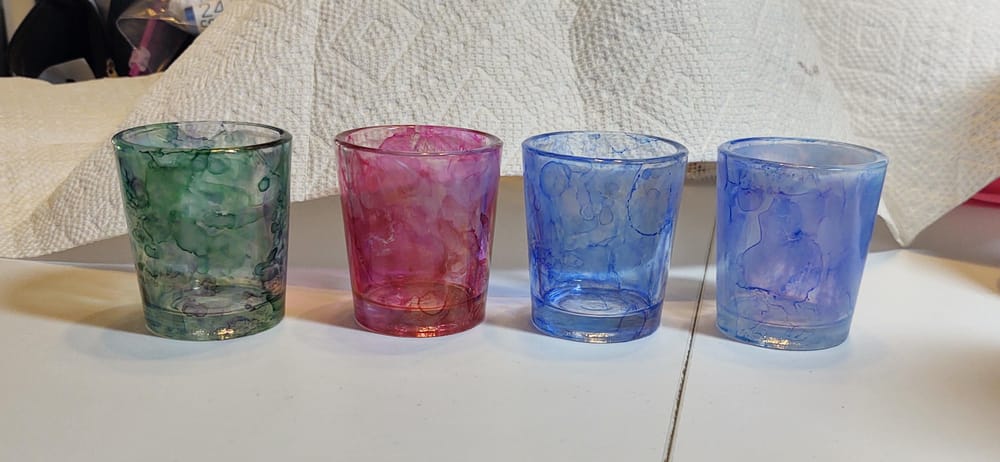 Alcohol Ink Plastic Wrap Technique - image 5 - student project
