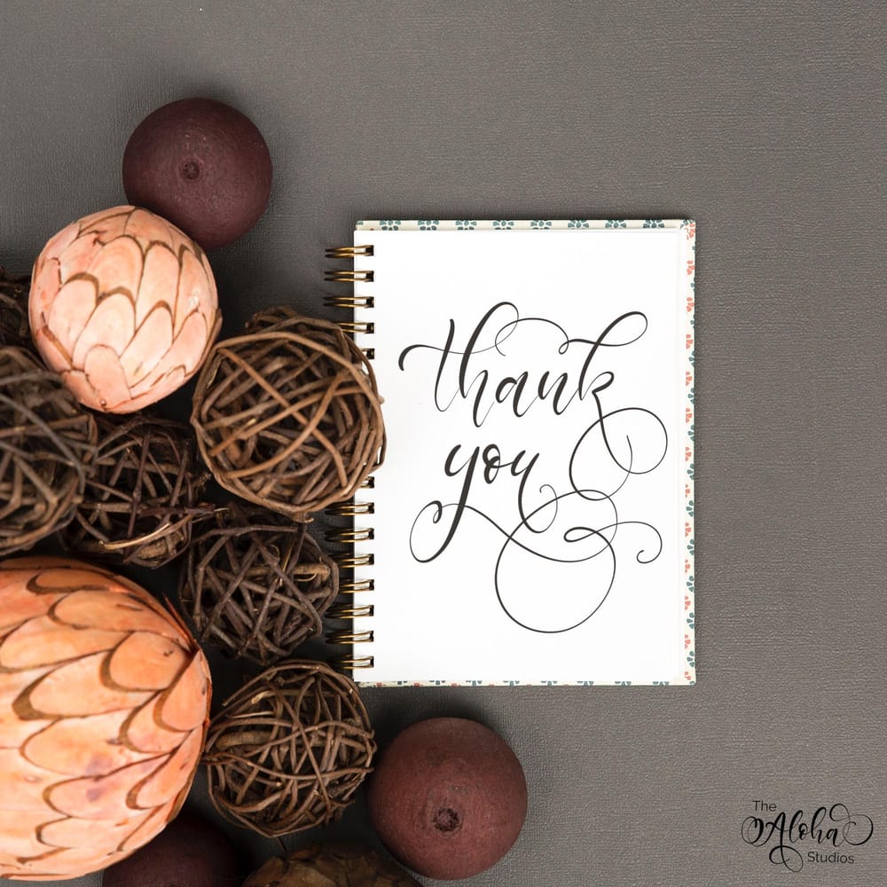 Say it with ... a flatlay - image 1 - student project