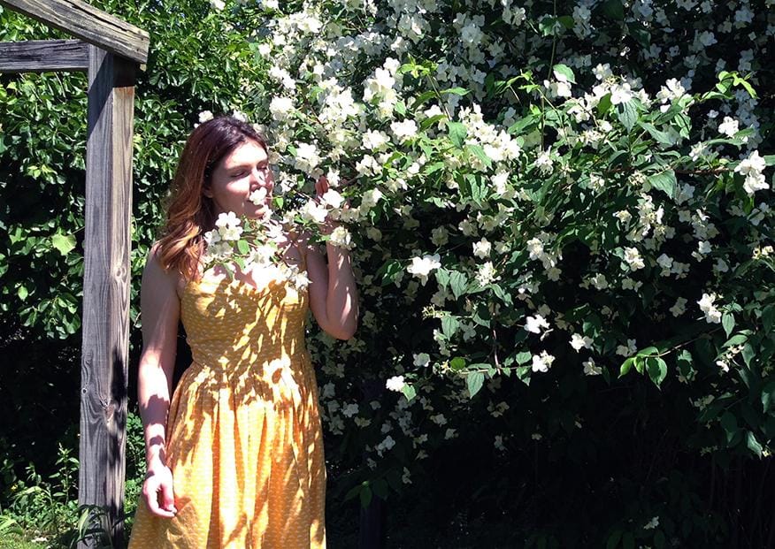 Self Portraits in the garden - image 1 - student project
