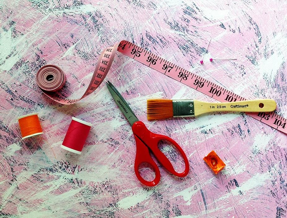 DIY Photo Backdrop for watercolor paintings - image 2 - student project