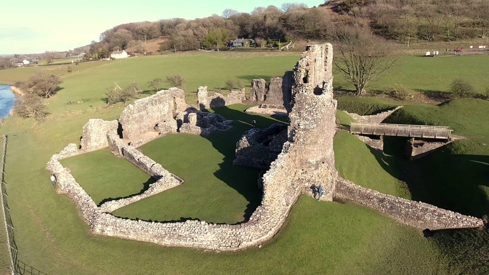 Free 4K Drone Footage of Ogmore Castle, Wales - image 1 - student project