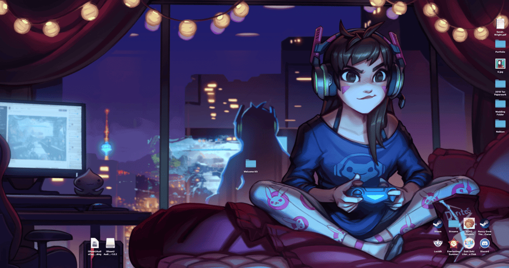 Feline Family Gaming - image 3 - student project