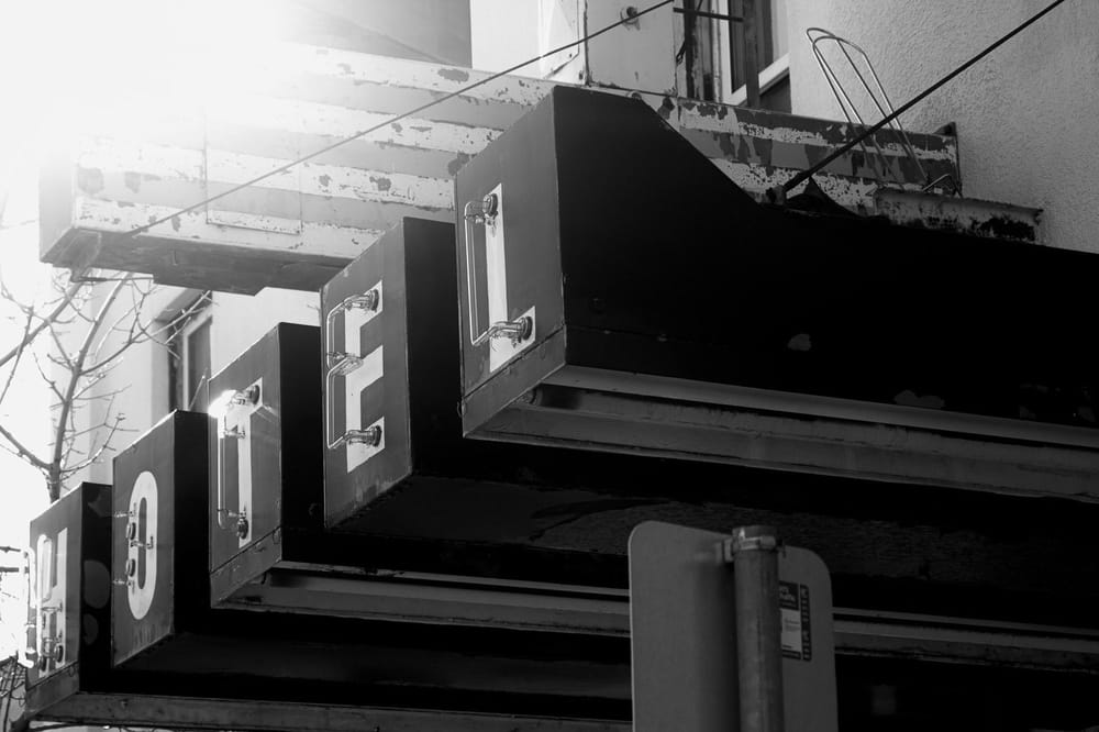 Moments with the Buffalo Hotel - image 9 - student project