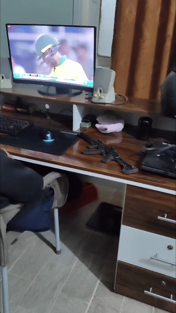 Gun on my desk - image 1 - student project