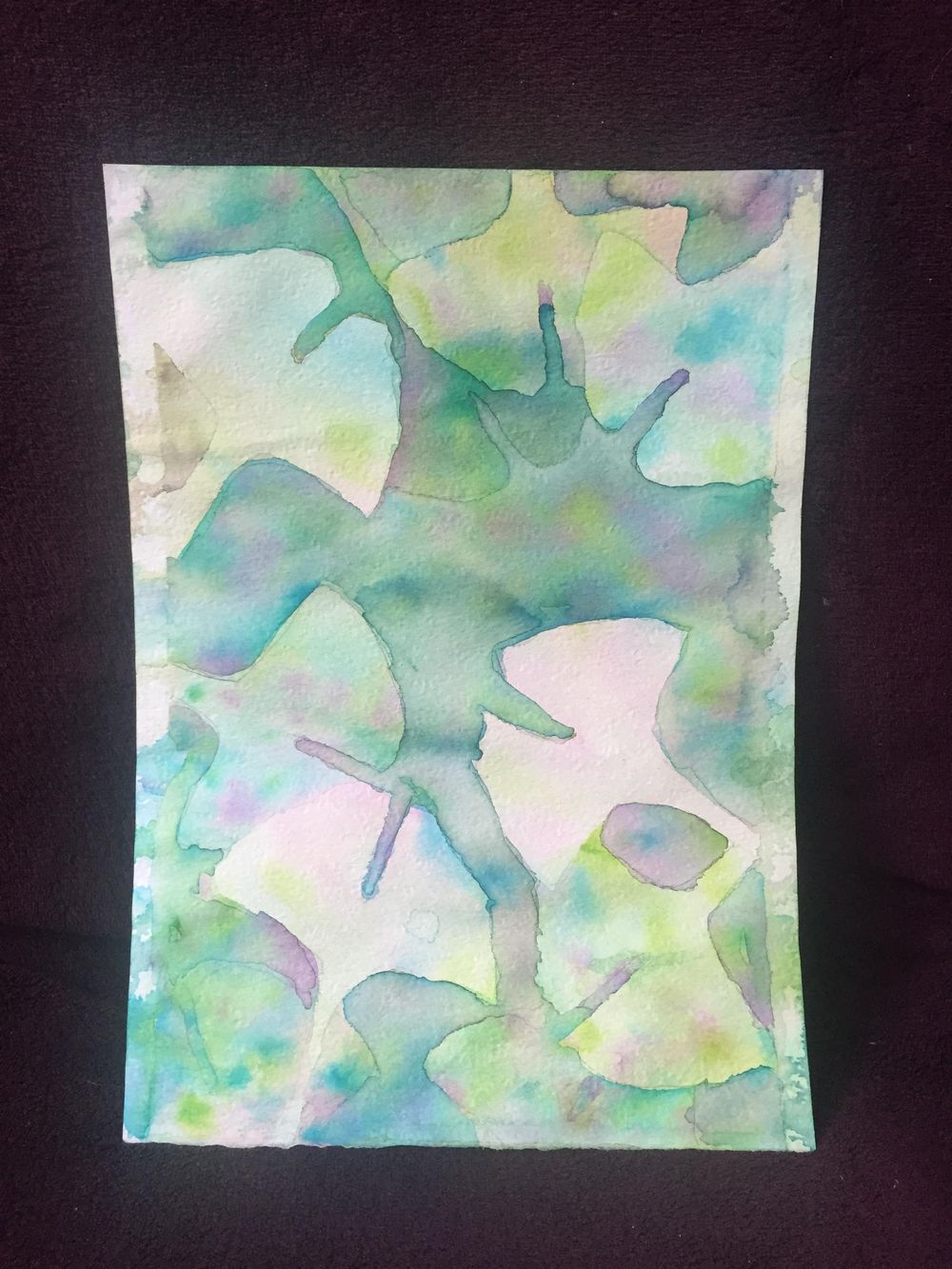 Ginko leaves negative painting with Imelda - image 1 - student project