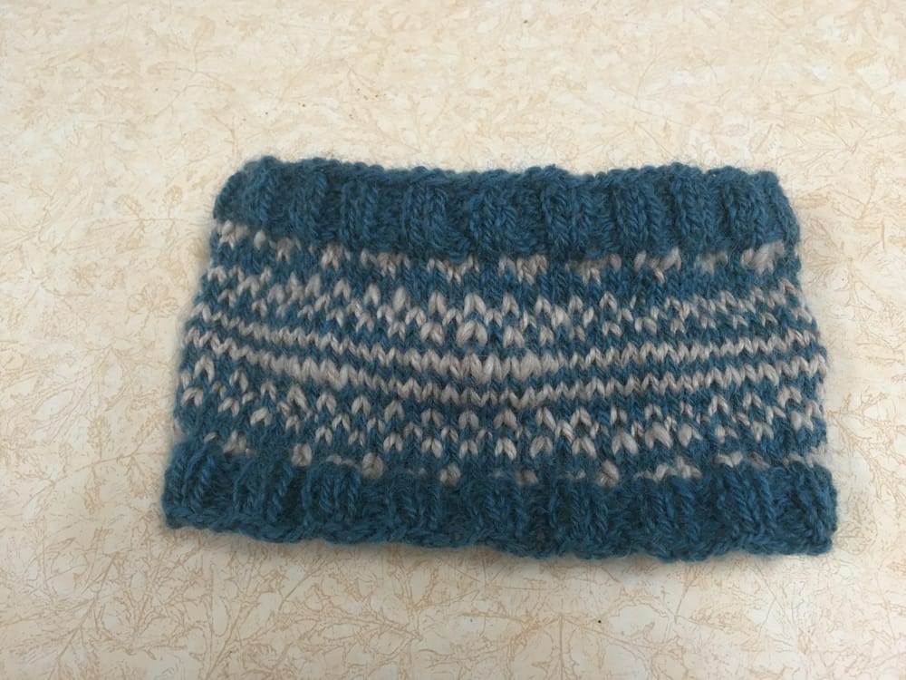 Fair Isle headband in 2 colors - image 1 - student project