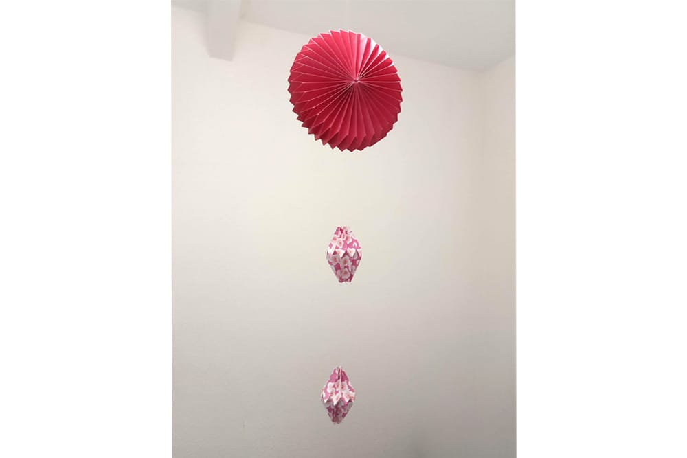 Paper ornaments - image 13 - student project