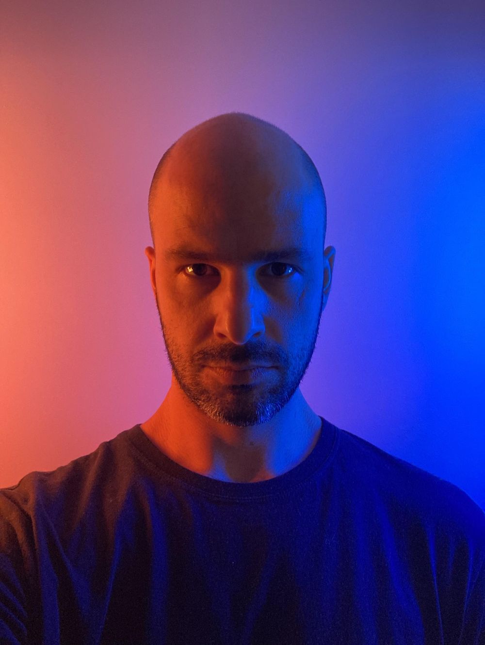 Experimentando com luzes coloridas - image 1 - student project