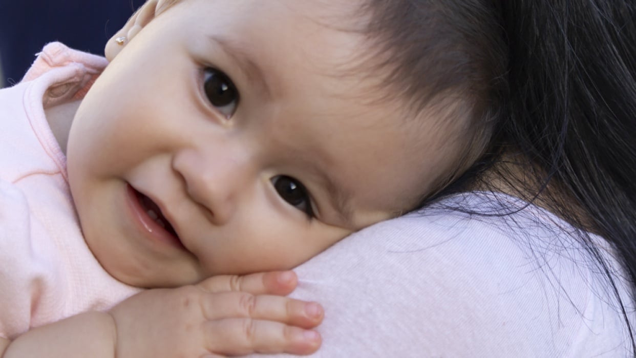 Baby Girl outdoor portrait - student project