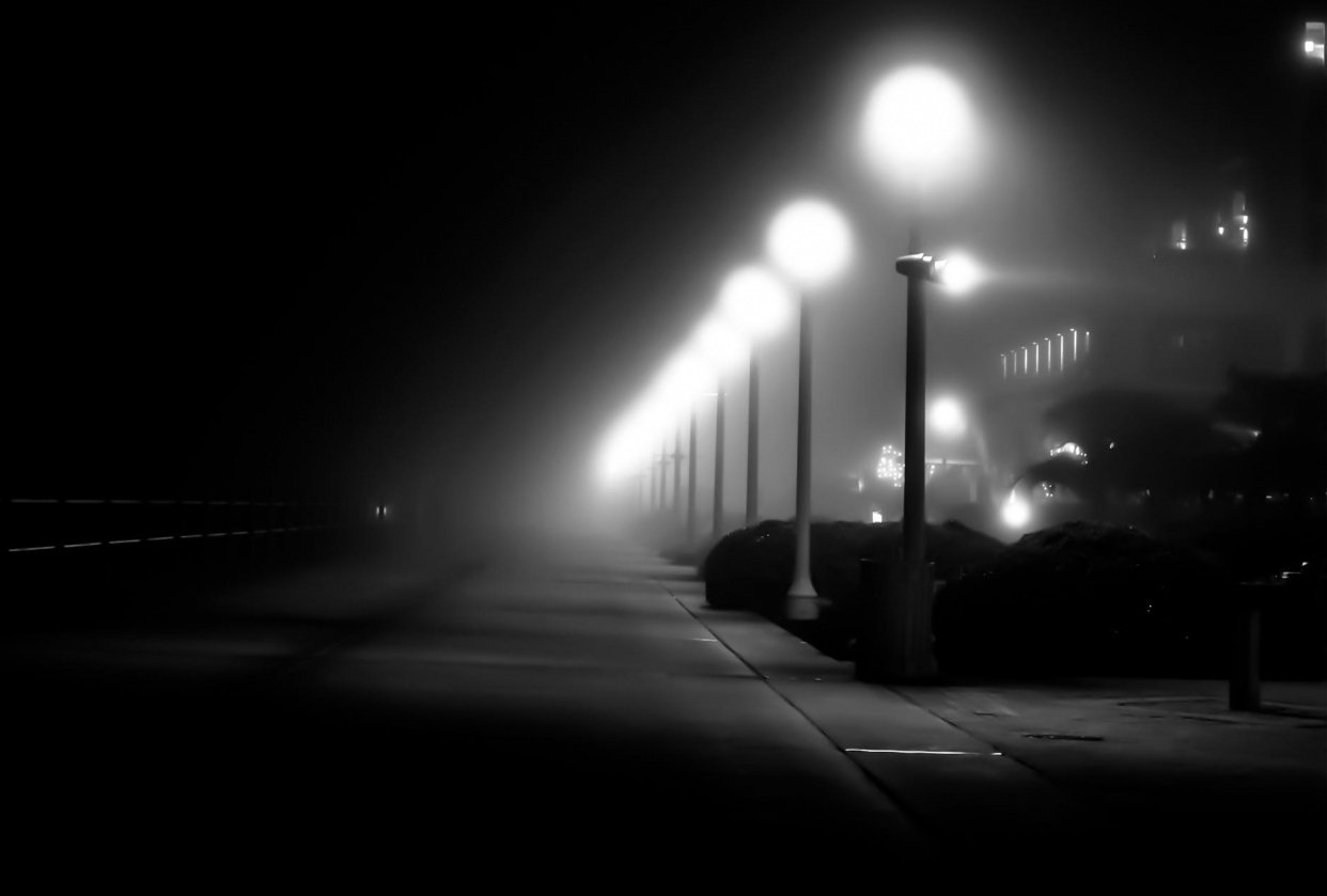 Foggy Night at the Boardwalk. Using the environment to your advantage. - student project