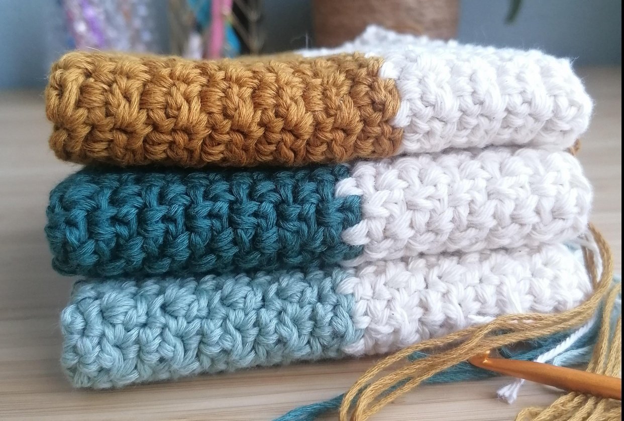 Crochet dishcloth - student project