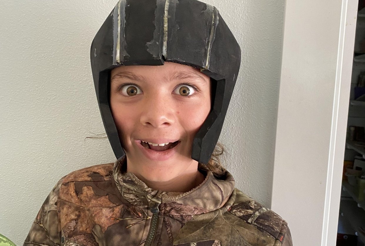 LARPING Helmet - student project