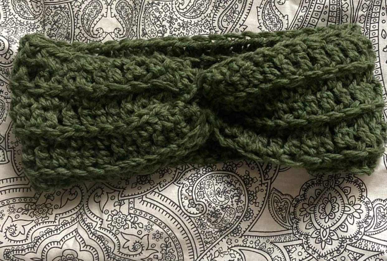Twisted headband - student project