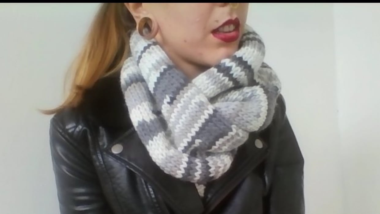 Shades of grey scarf - student project