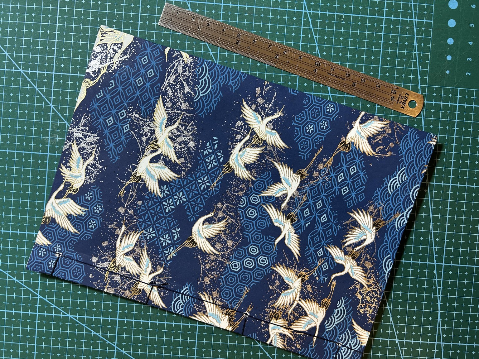 Making a Japanese binding - image 9 - student project