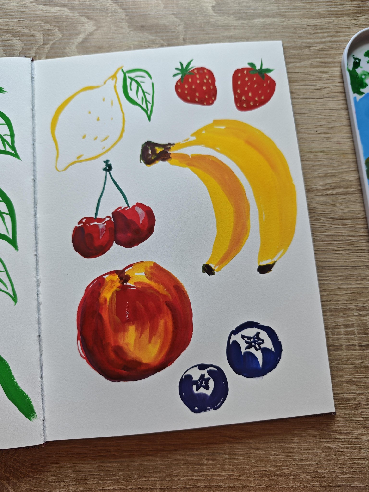 Fruits in gouache - image 3 - student project