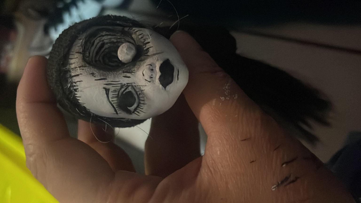 Face doll - image 1 - student project