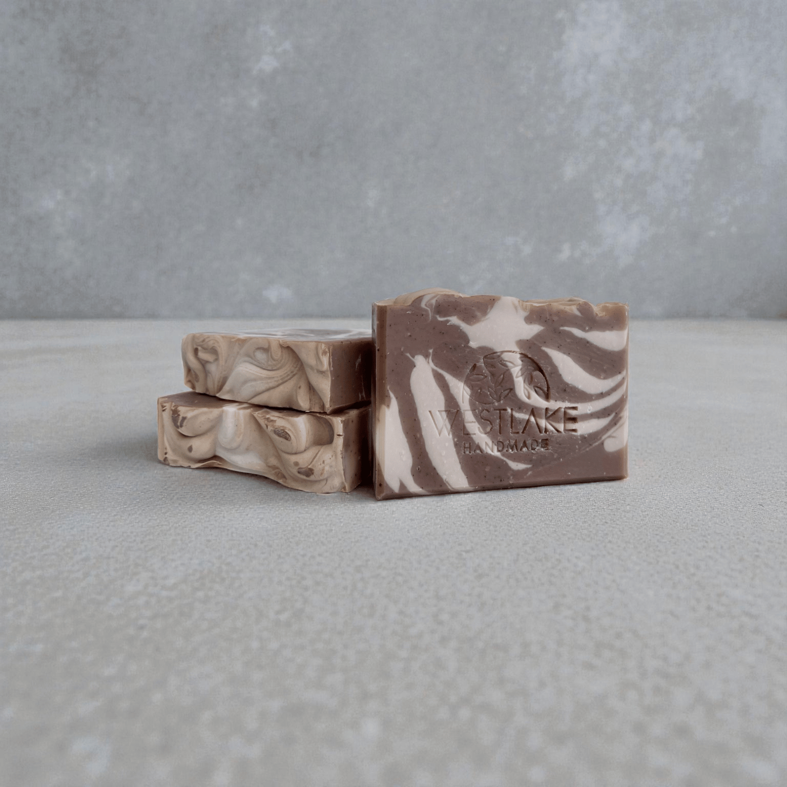 Product Photography Meets AI - image 1 - student project