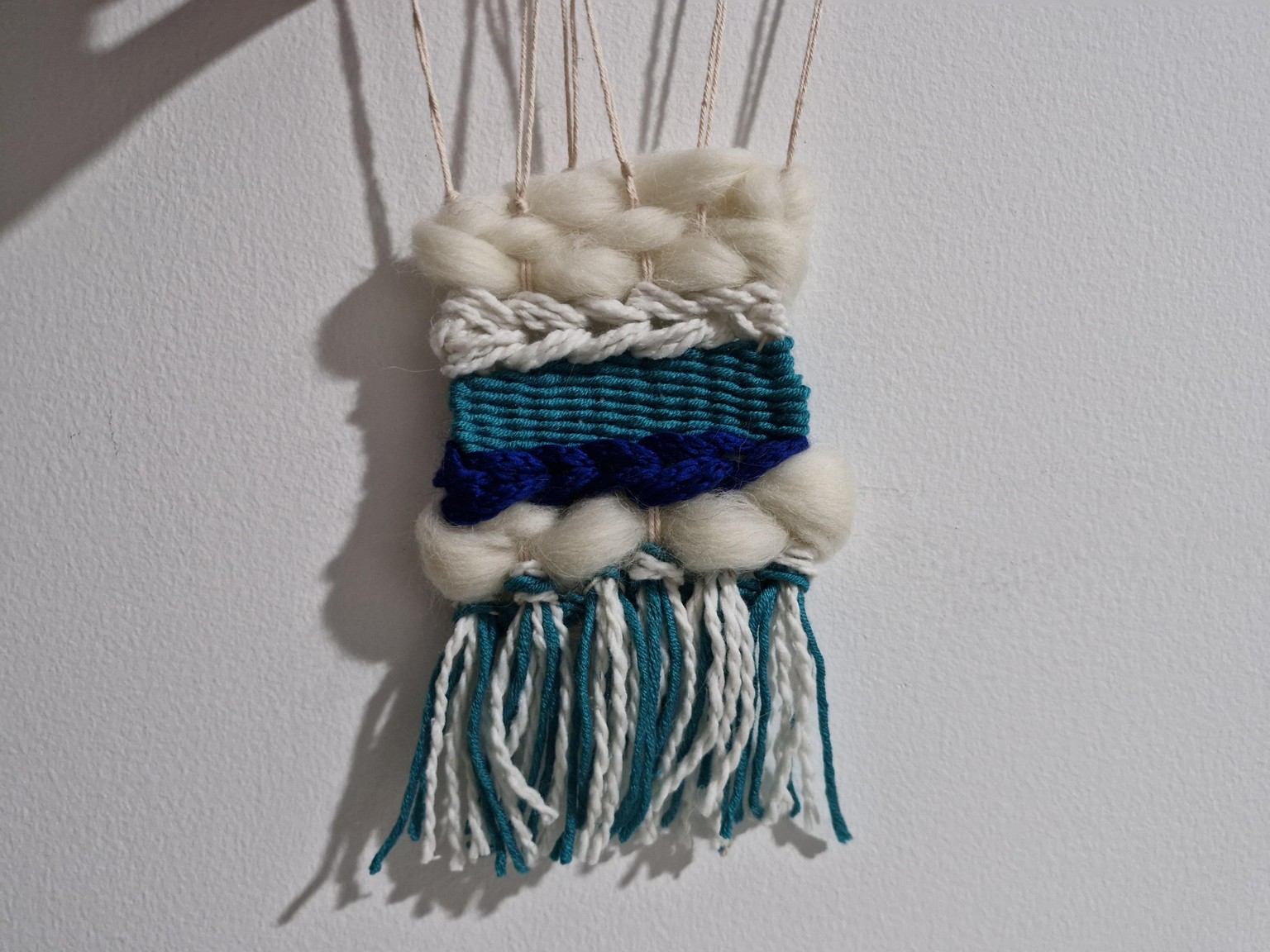 Blue and white - image 2 - student project