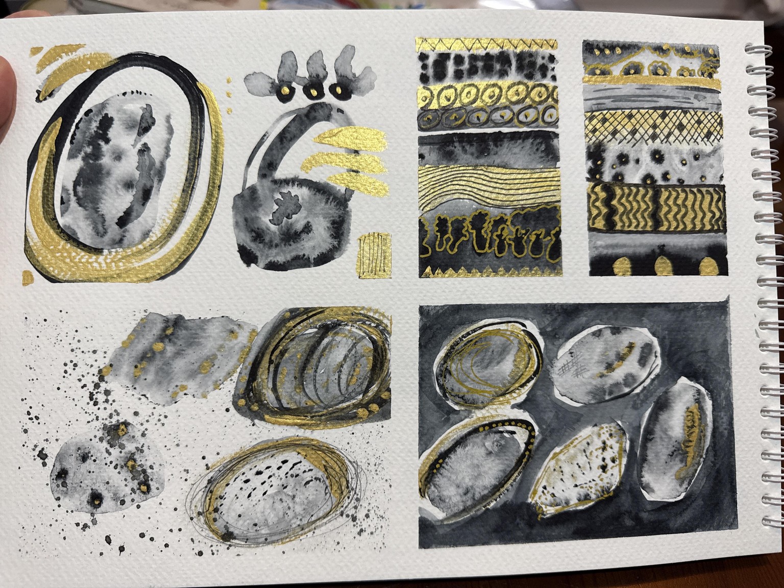 Graphite and Gold-abstracts - image 1 - student project