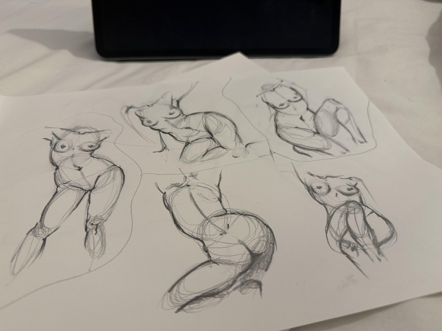 Learning to draw figure drawing - image 8 - student project