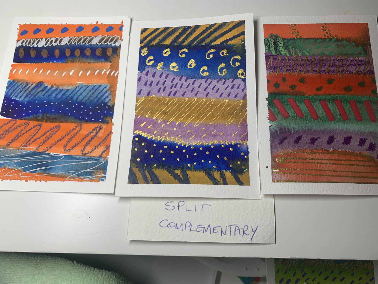 Mini Abstract Stripe Paintings - image 1 - student project