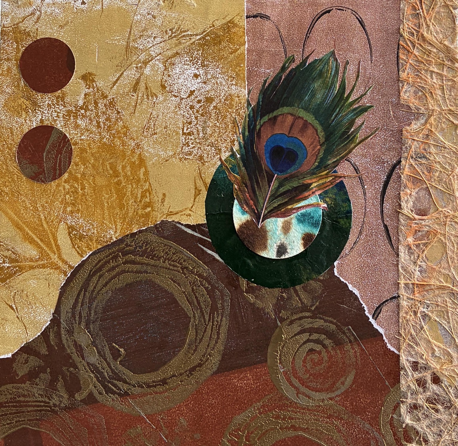 Almost monochromatic. I stuck with earth tones as a variation. - image 1 - student project