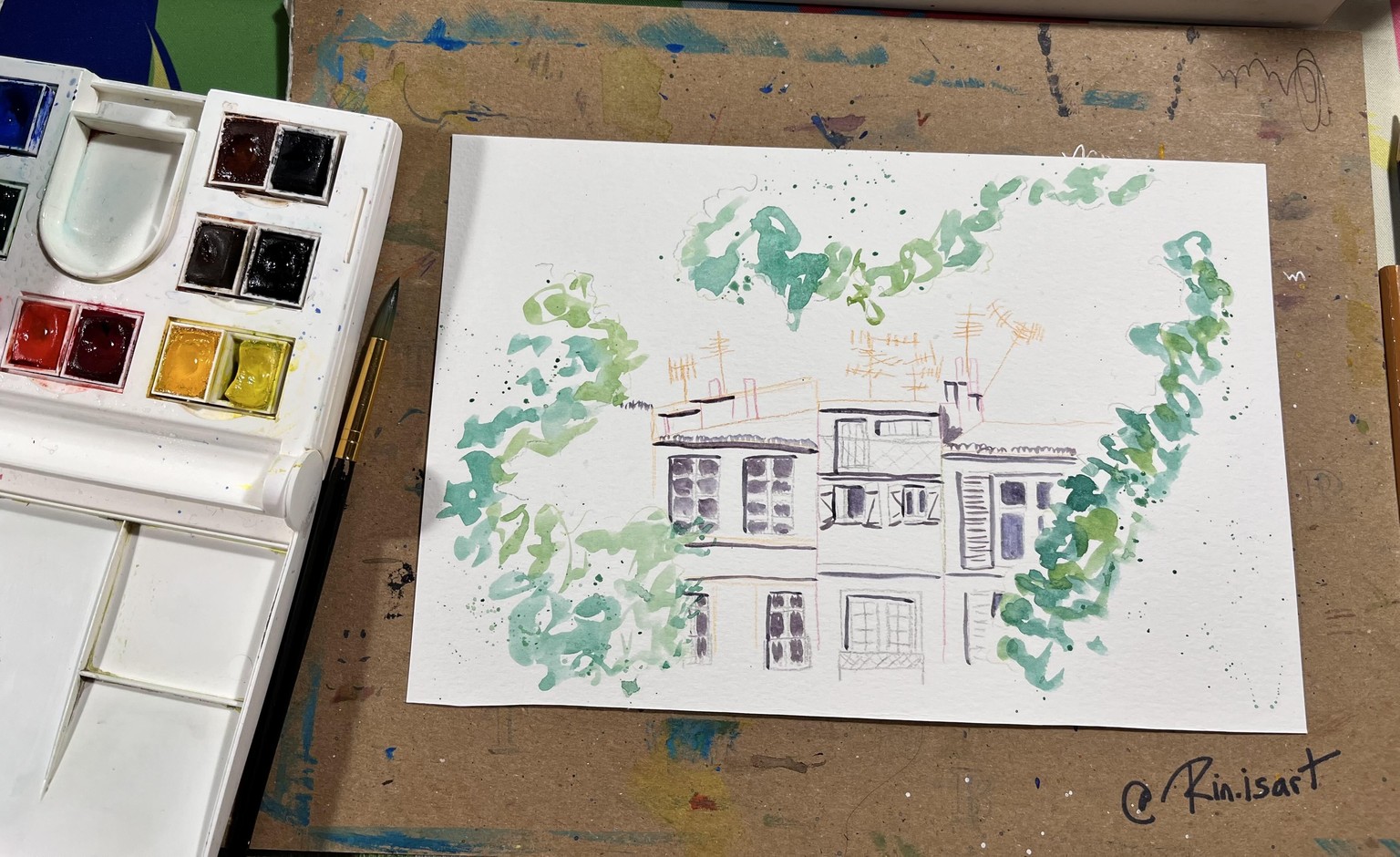 Happy colourful buildings in Toulouse - image 2 - student project
