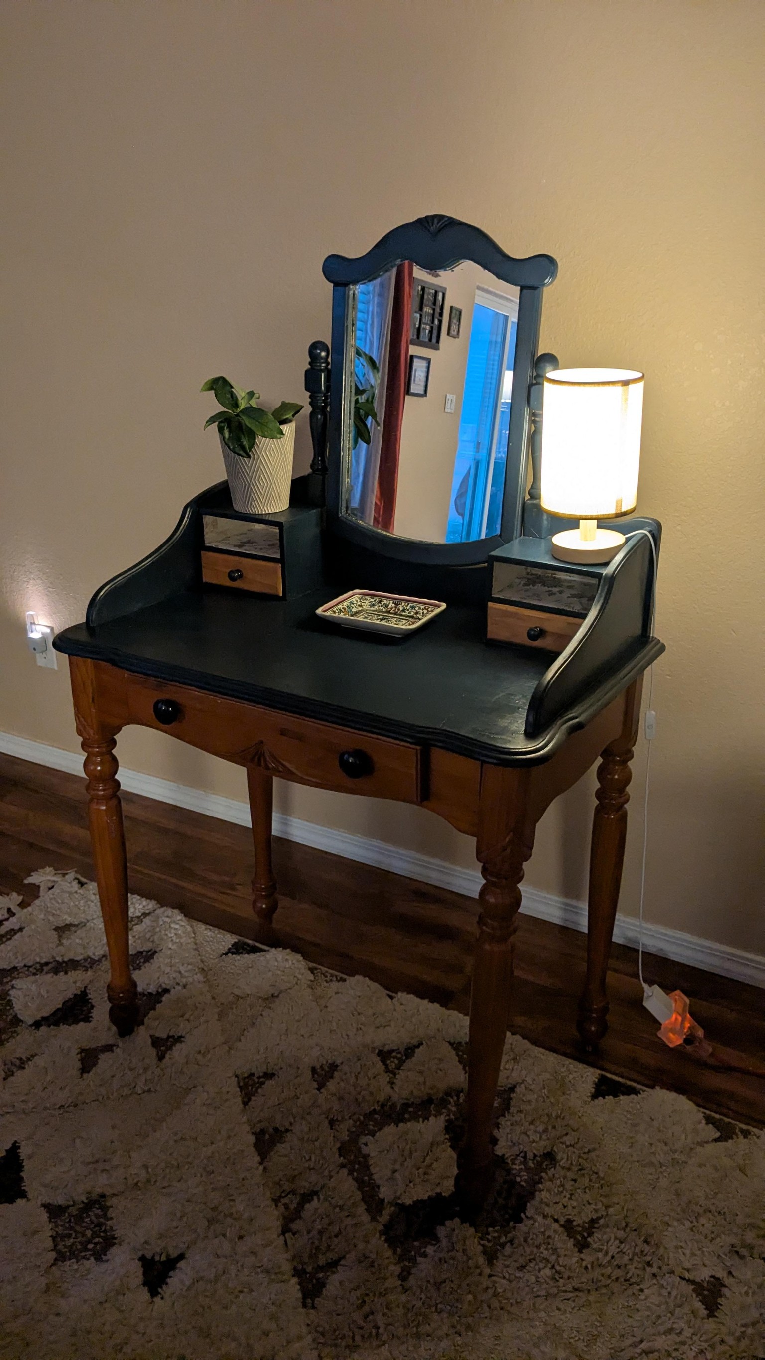 This was my first refurbishing piece - image 3 - student project