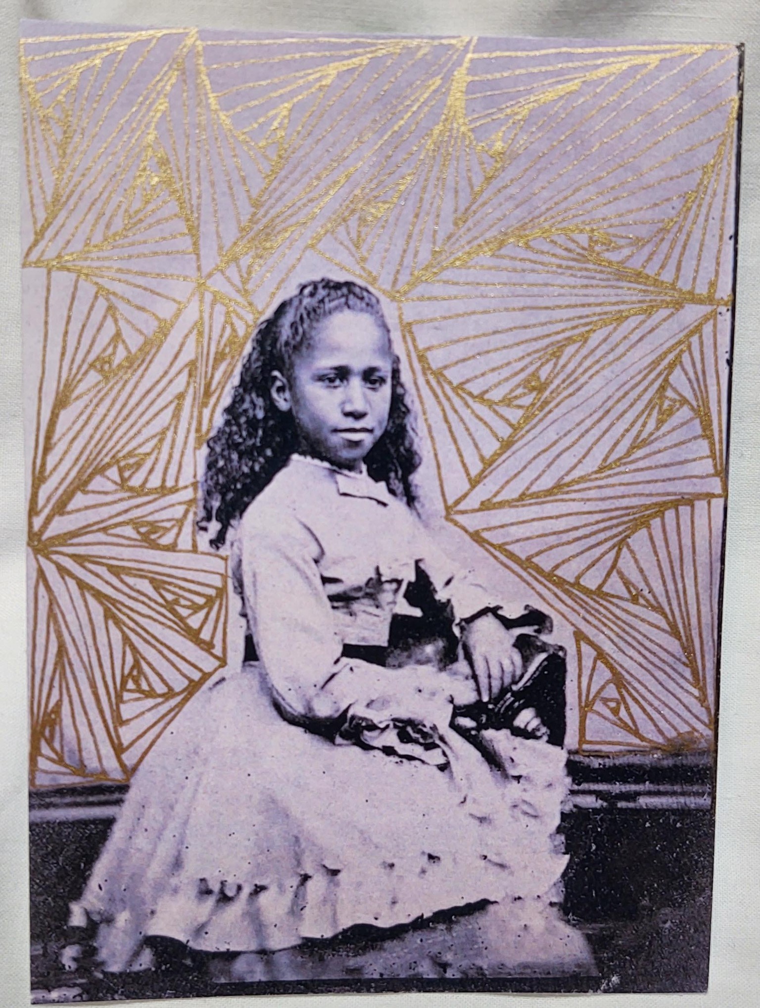 Zentangle on Vintage Photos - image 3 - student project