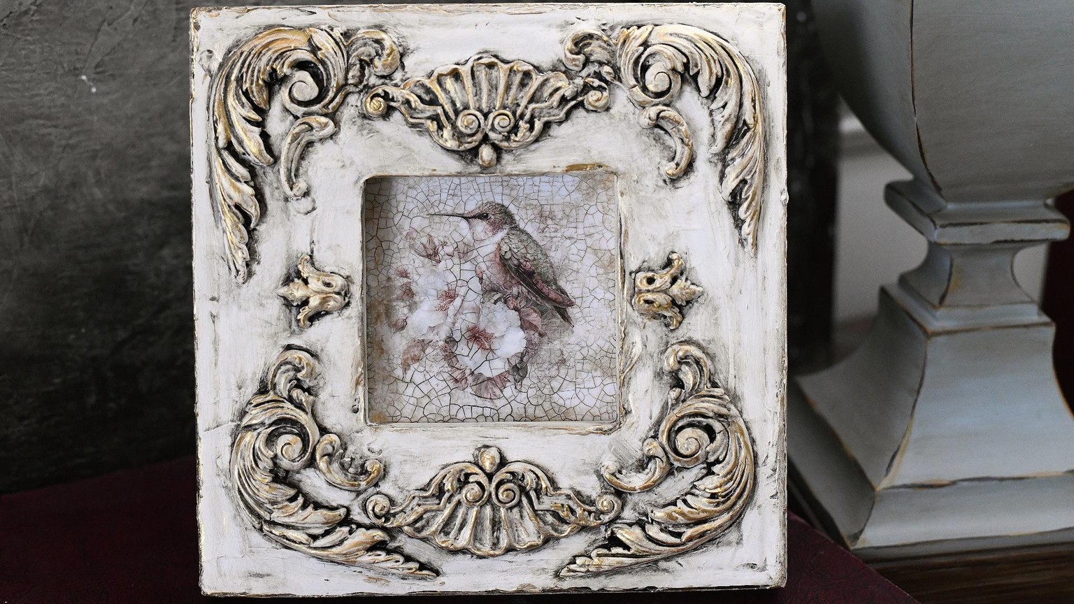 Hummingbird in An Upcycled Ornate Frame - image 1 - student project