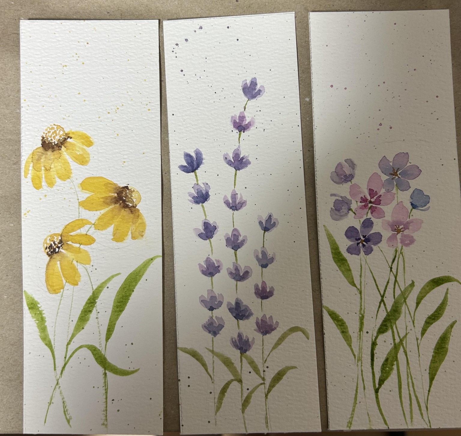 Flower bookmarks - image 1 - student project