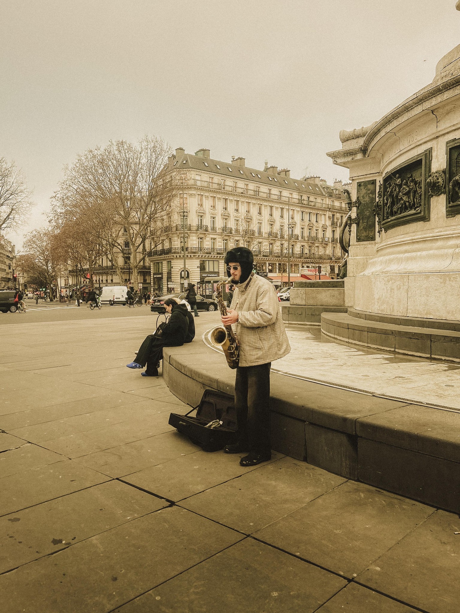 photos i took by going to the neighbourhood - image 2 - student project