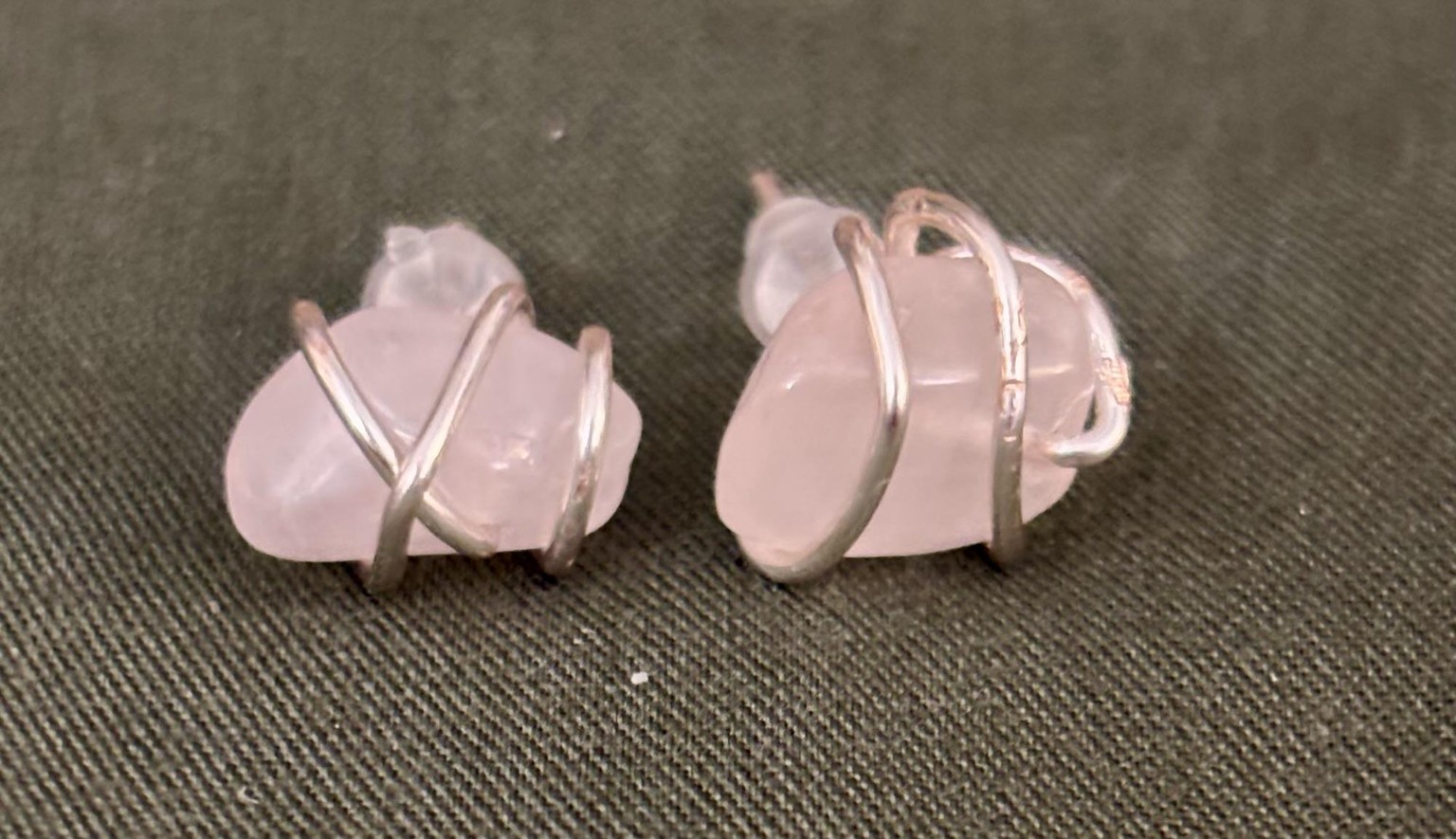 Wrapped bead posts - image 1 - student project