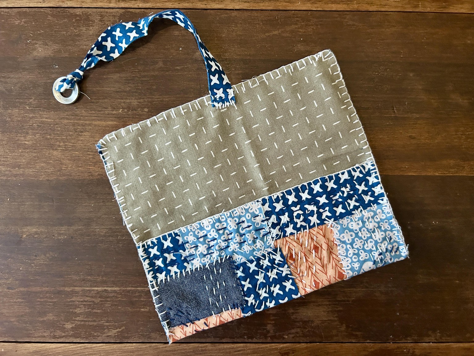 A special pouch for special things - image 1 - student project