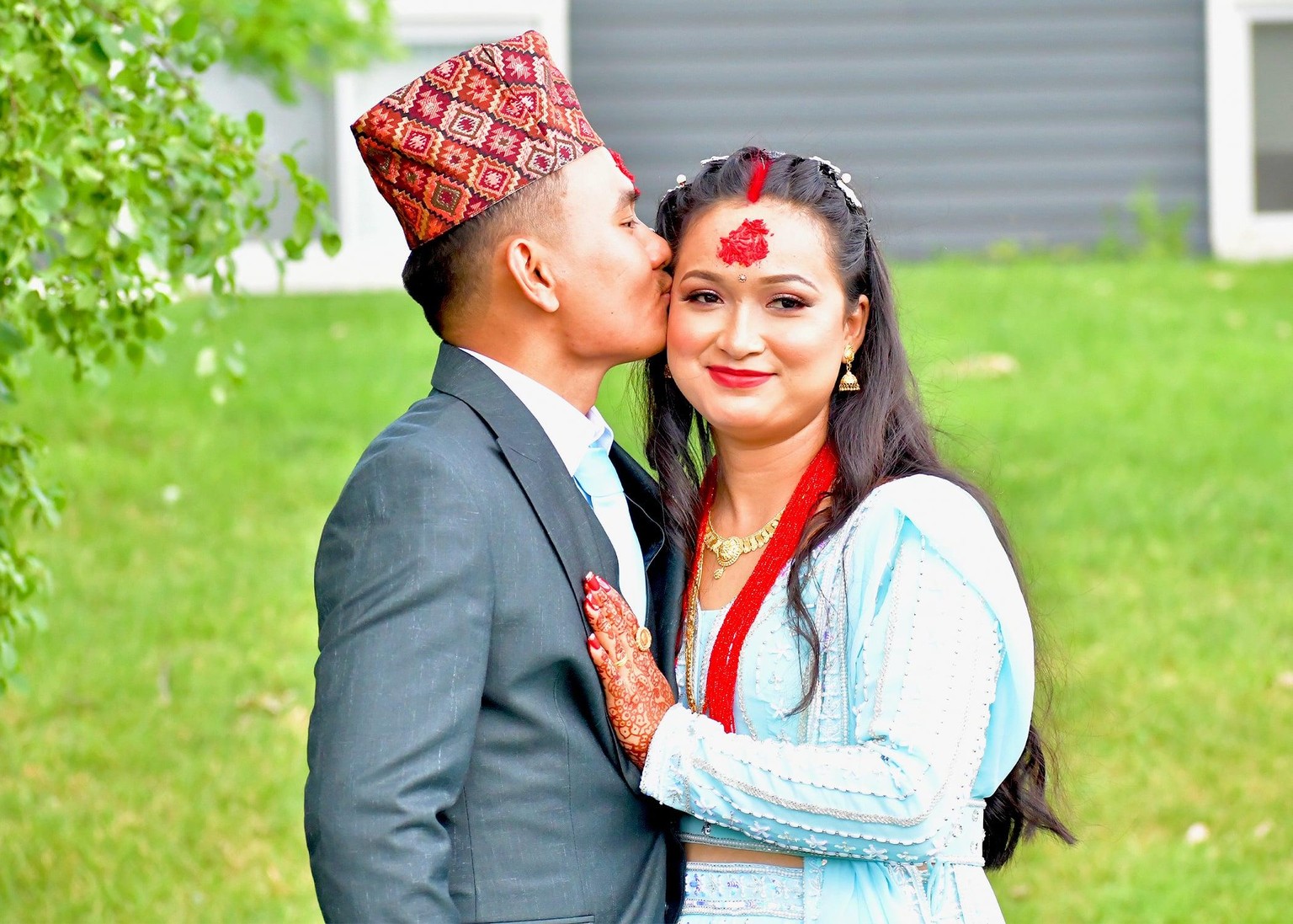 My very first wedding photoshoot - image 1 - student project
