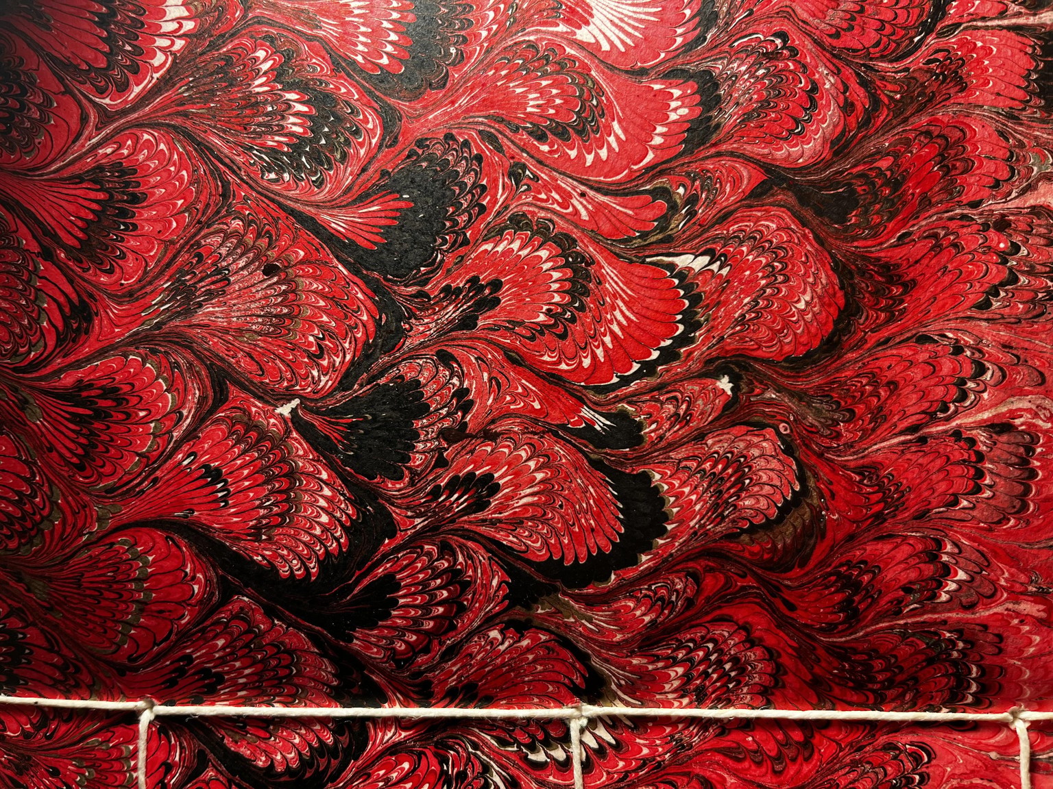 Japanese Binding covered with Florentine marbled paper - image 5 - student project