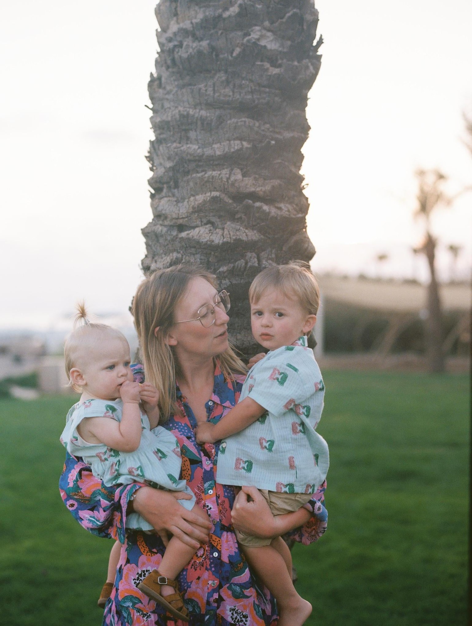 Analogue vol. 1: A Family Journal - image 2 - student project