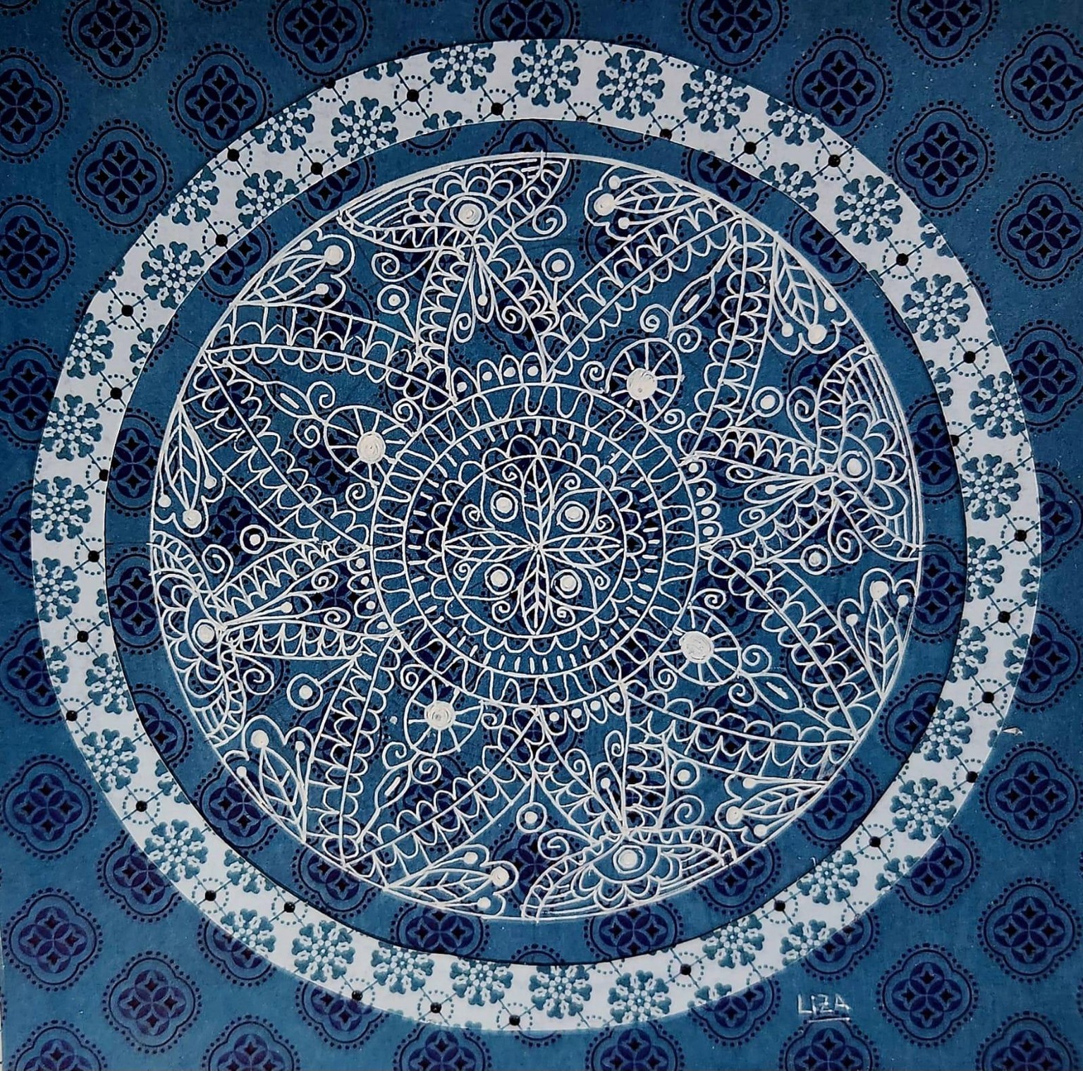 A calm blue Mandala - image 1 - student project