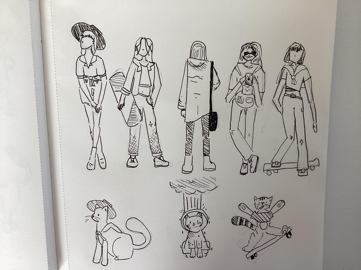 More fashion girls and cats 🎀 - image 1 - student project