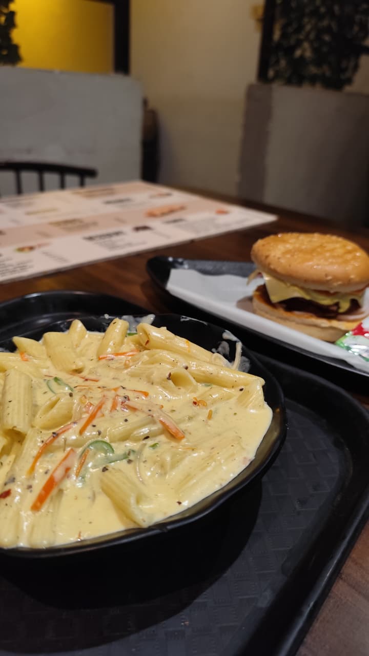 Capturing delicious food photos with iPhone - image 9 - student project